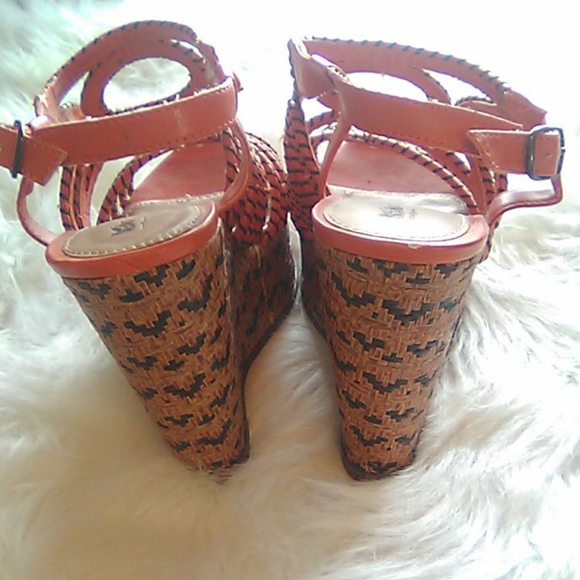 Mossimo shoes - Picture 6 of 7